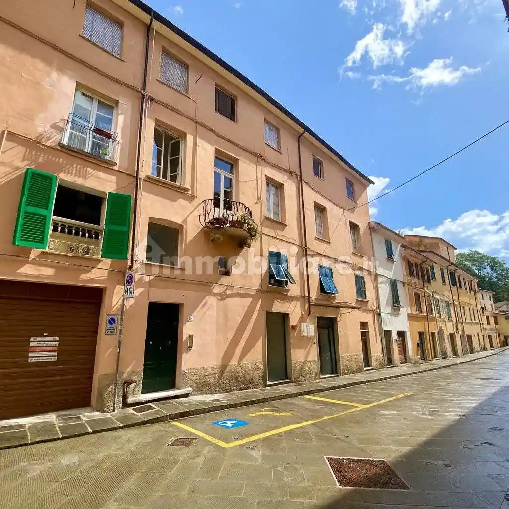 Appartamento in vendita a Massa