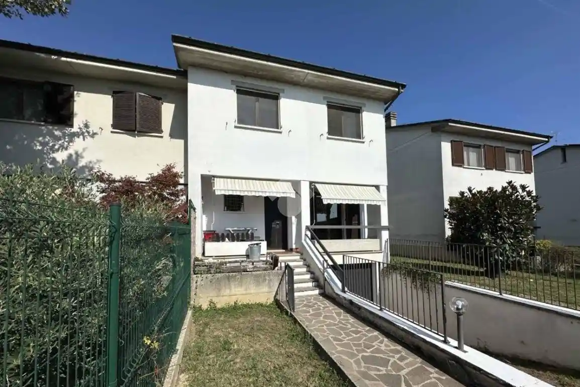 Villa bifamiliare via Isola Fulcheria 18, Rovereto, Credera Rubbiano - foto 2