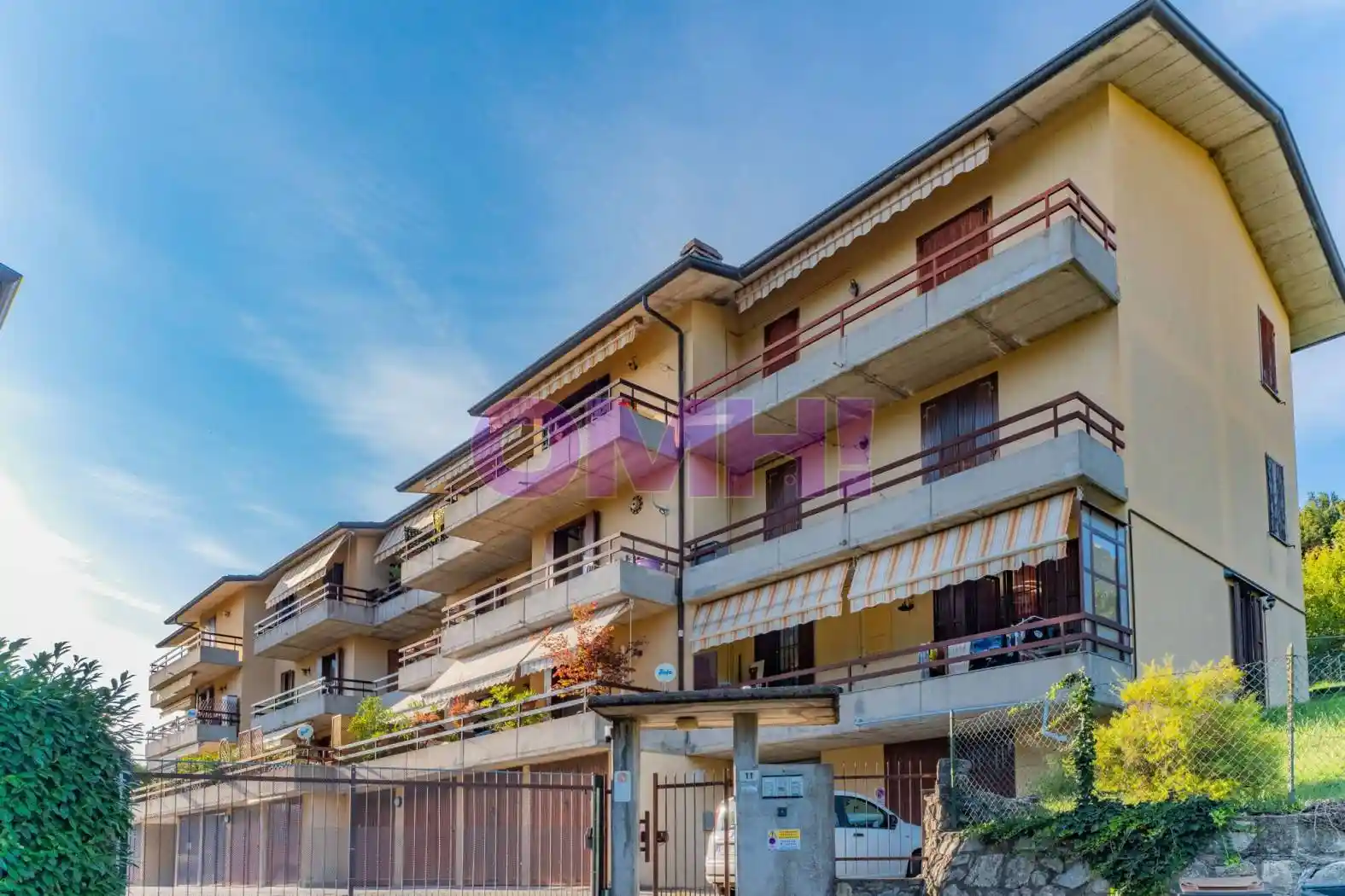 Appartamento in vendita a Laveno-Mombello