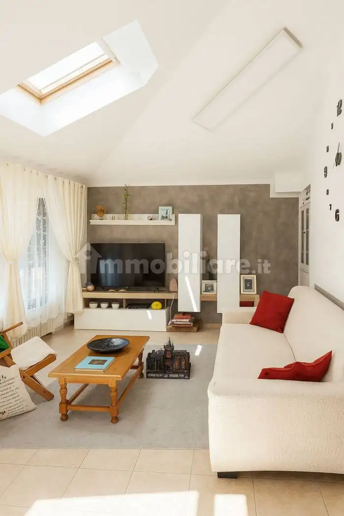 Trilocale ottimo stato, terzo piano, Stazione, Castelbellino - foto 3