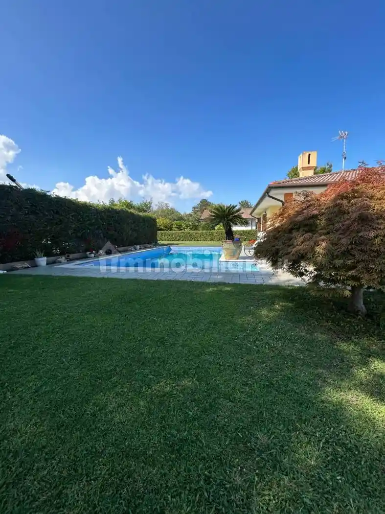 Villa in vendita a Rosolina