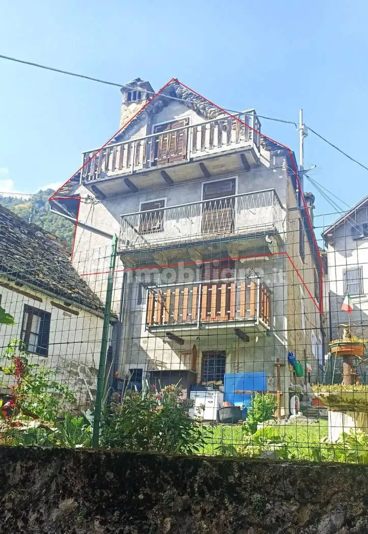 Appartamento in vendita a Bognanco