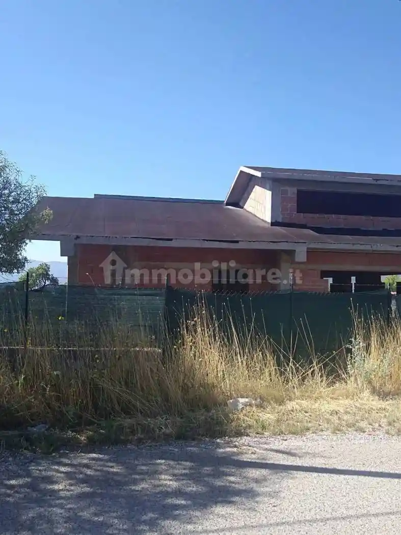 Villa unifamiliare via Ada Negri No Number, Antrosano, Avezzano - foto 3