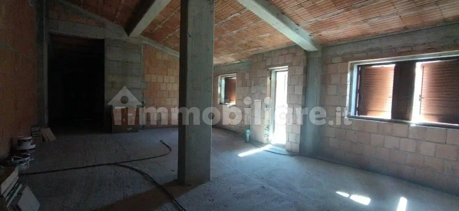 Villa unifamiliare via Raffaele Cadorna No Number, Centro, Avezzano - foto 5