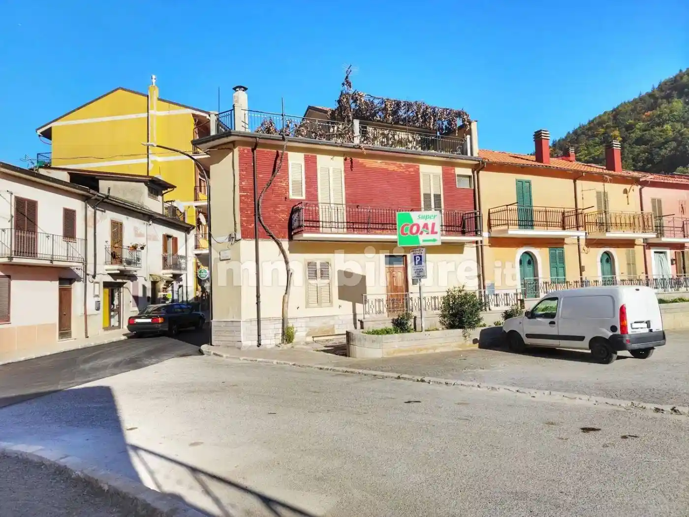 Villa unifamiliare via San Silvio, 1, Centro, Capistrello - foto 3