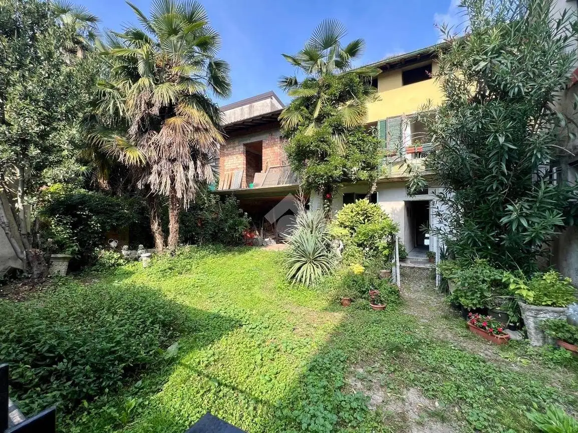 Terratetto unifamiliare via Massimo Rota 2, Carvico - foto 2