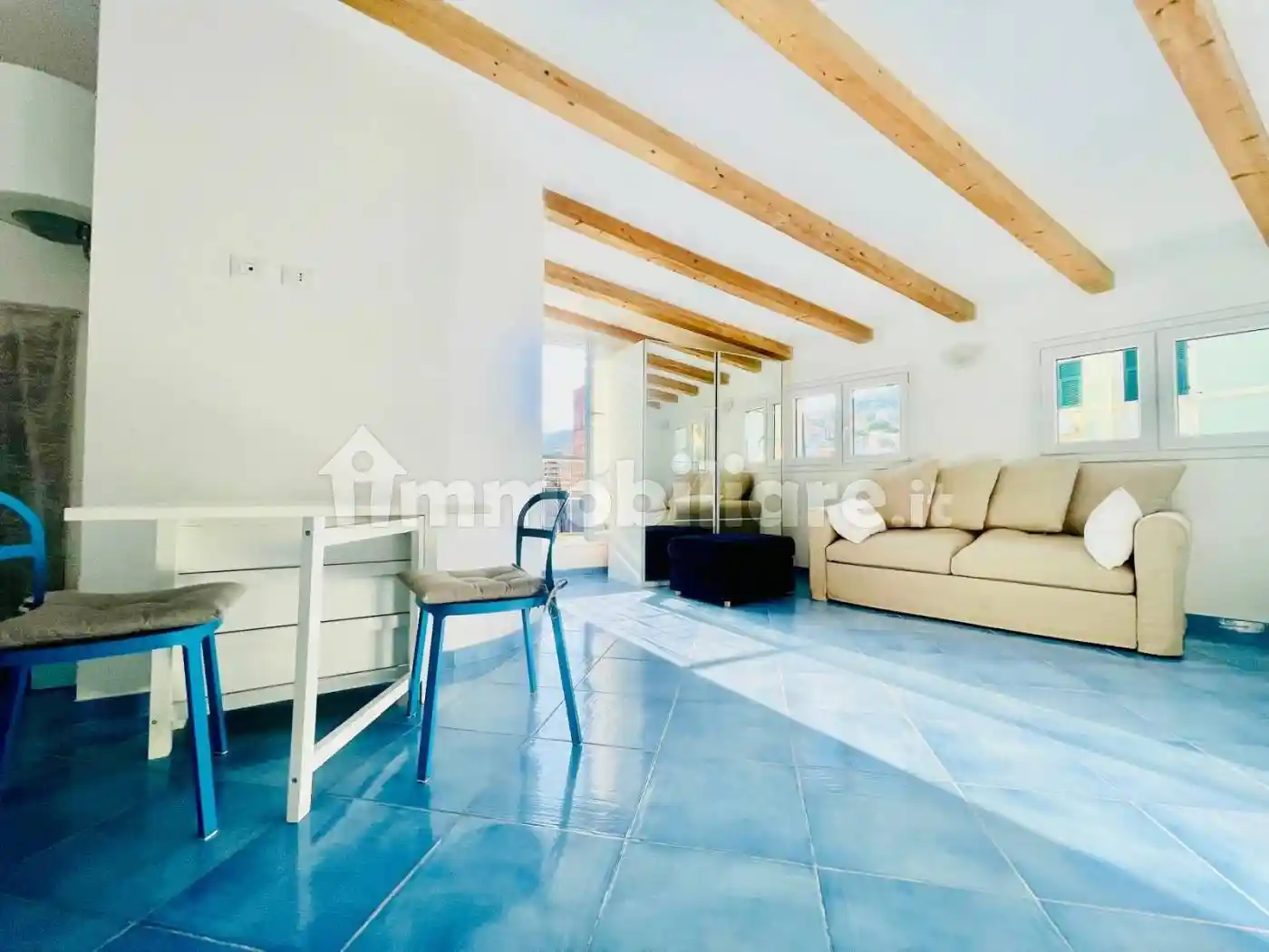 Appartamento in vendita a Varazze