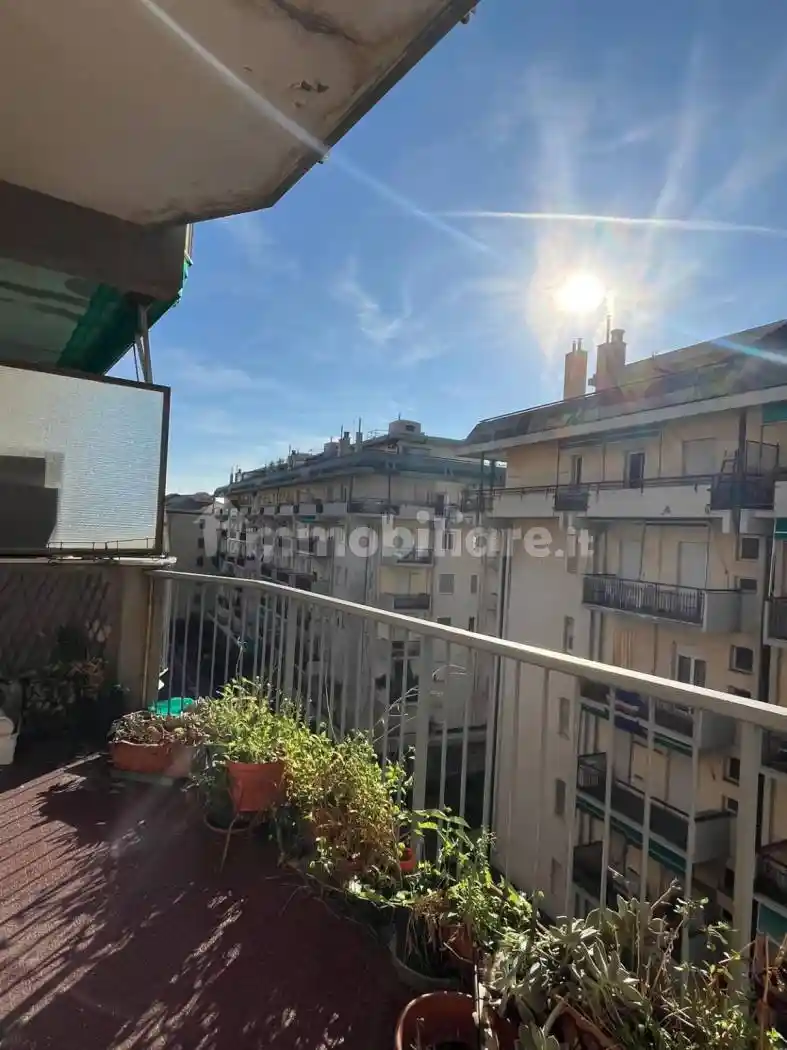 Appartamento in vendita a Genova