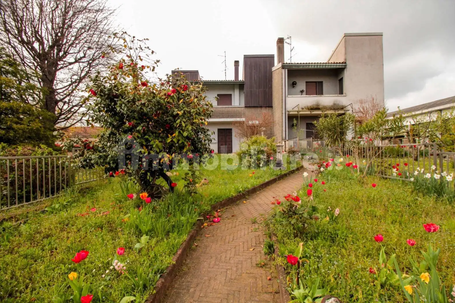 Villetta a schiera in vendita a Vanzaghello