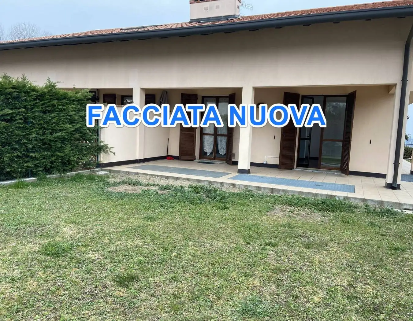 Villa bifamiliare via Giuseppe Garibaldi, Centro, Azzate - foto 5