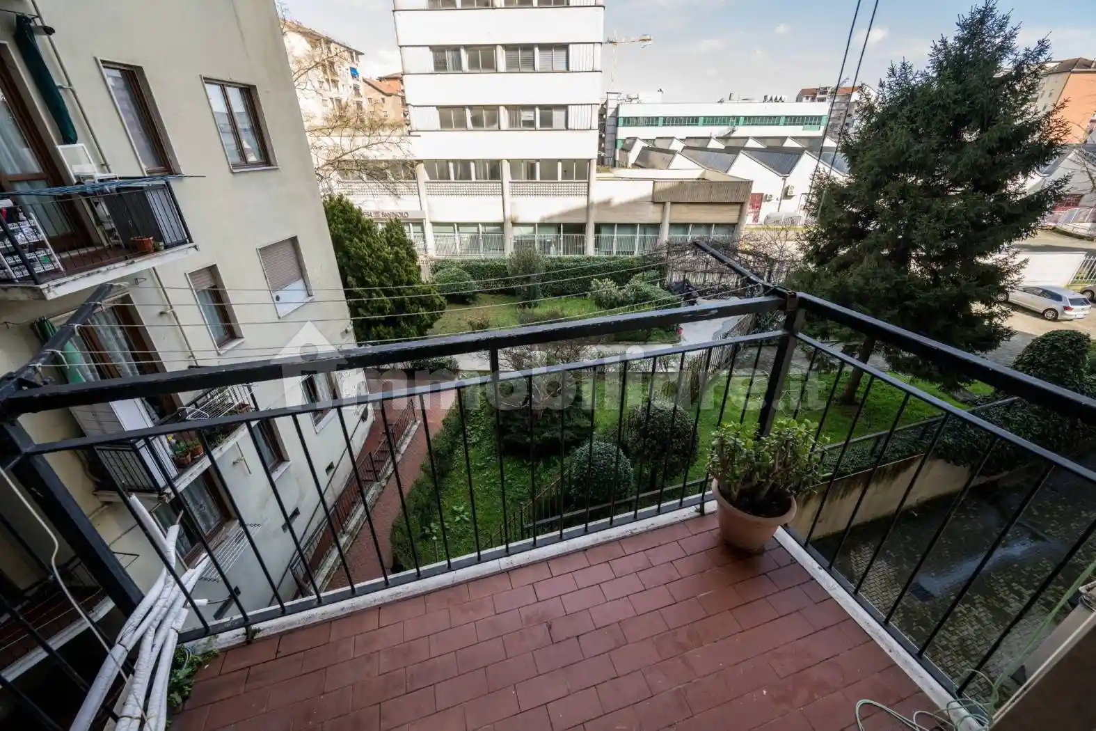 Trilocale via Santa Rita da Cascia 23, Barona, Milano - foto 3