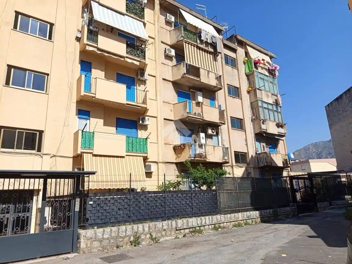 Appartamento in vendita a Palermo