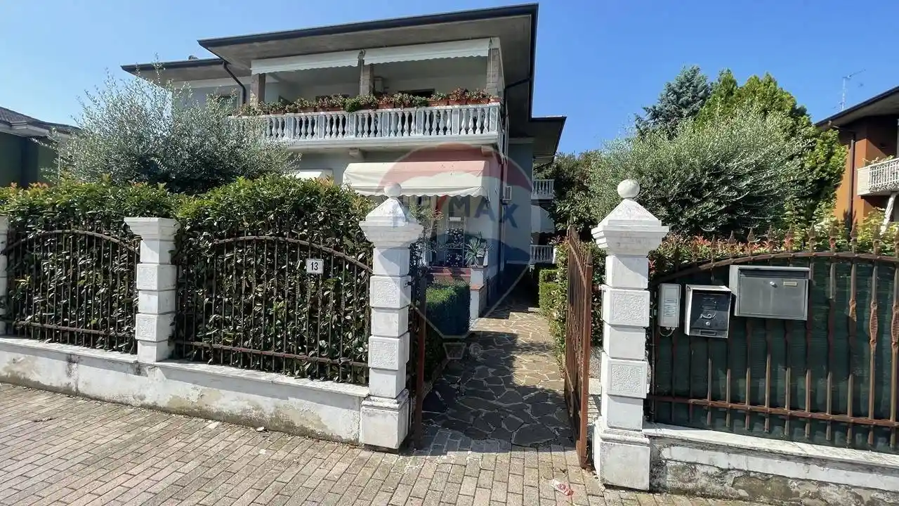 Villa unifamiliare via circonvallazione 13, Centro, Ponti sul Mincio - foto 3