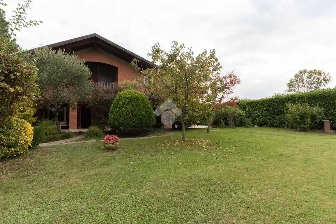 Villa in vendita a Barbania