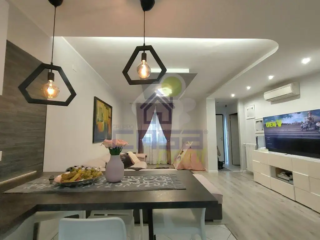 Quadrilocale via ALESSANDRO VOLTA  Nç6, Centro, Canneto sull'Oglio - foto 4