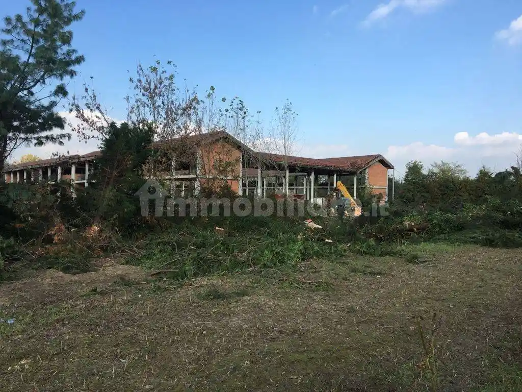 Rustico - Casale in vendita a Milano