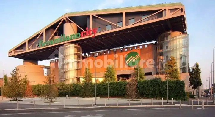 Palazzo - Edificio in vendita a Milano