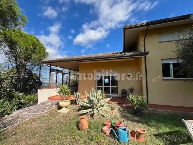 Villa in vendita a Gradara