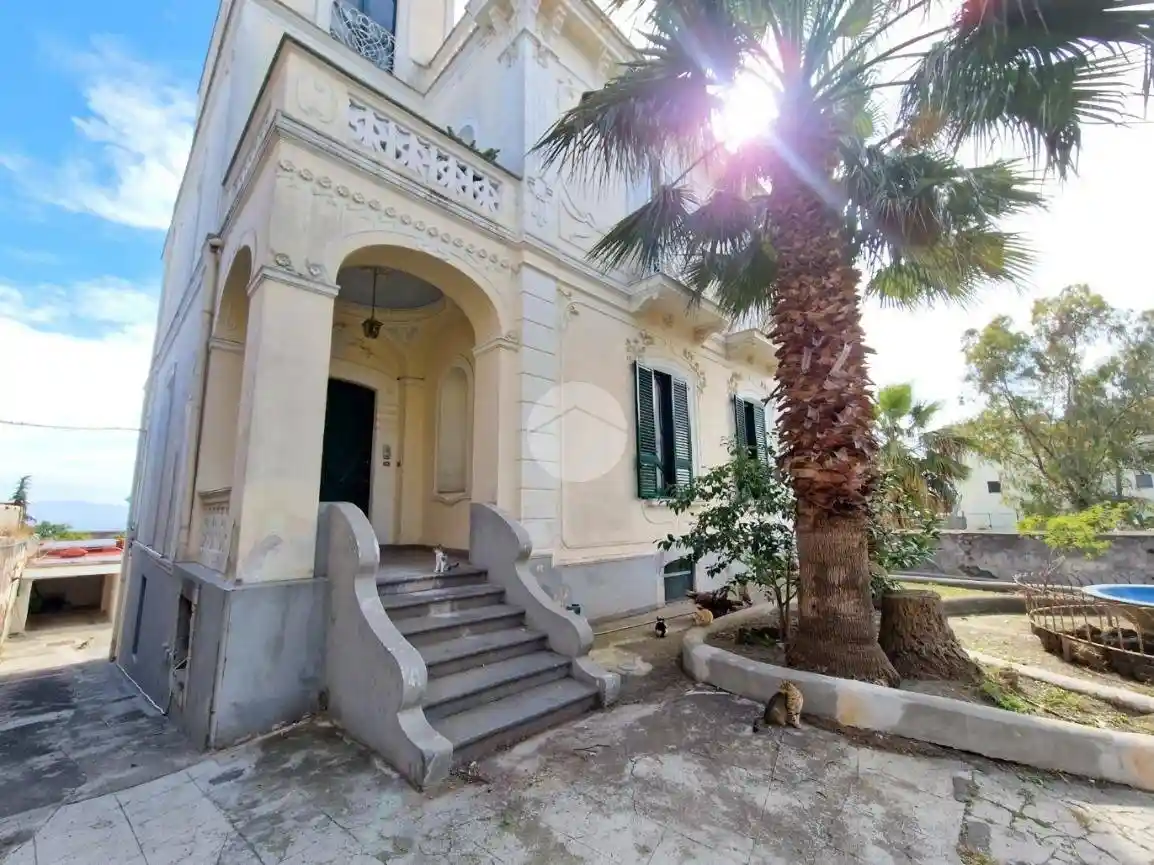 Villa in vendita a Torre del Greco