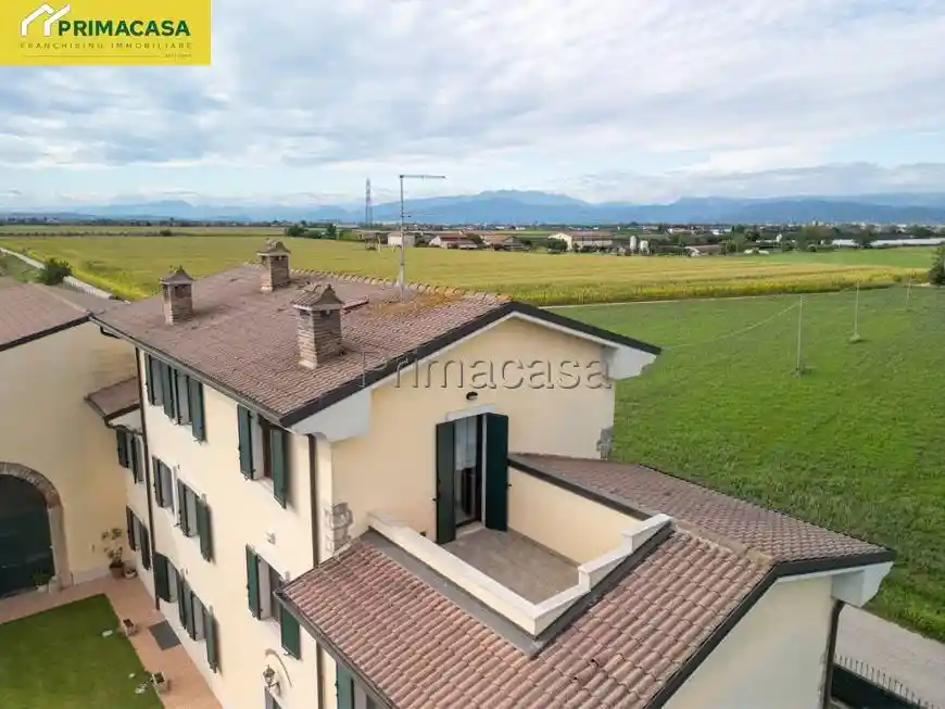 Casale, ottimo stato, 332 m², Sacra Famiglia - Castel D'Azzano, Verona - foto 2