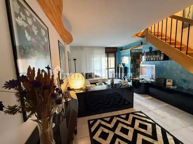 Quadrilocale via del Ricordo 13, Ponte Nuovo, Milano - foto 2