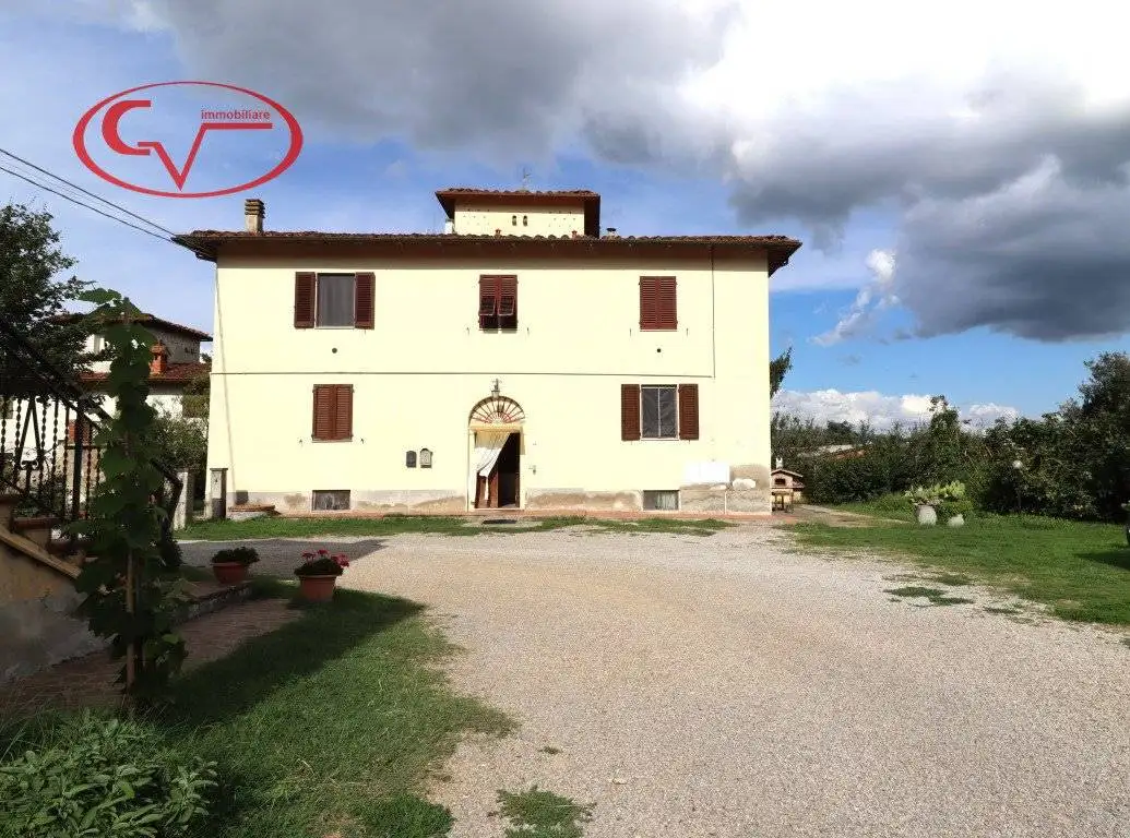 Villa in vendita a Montevarchi