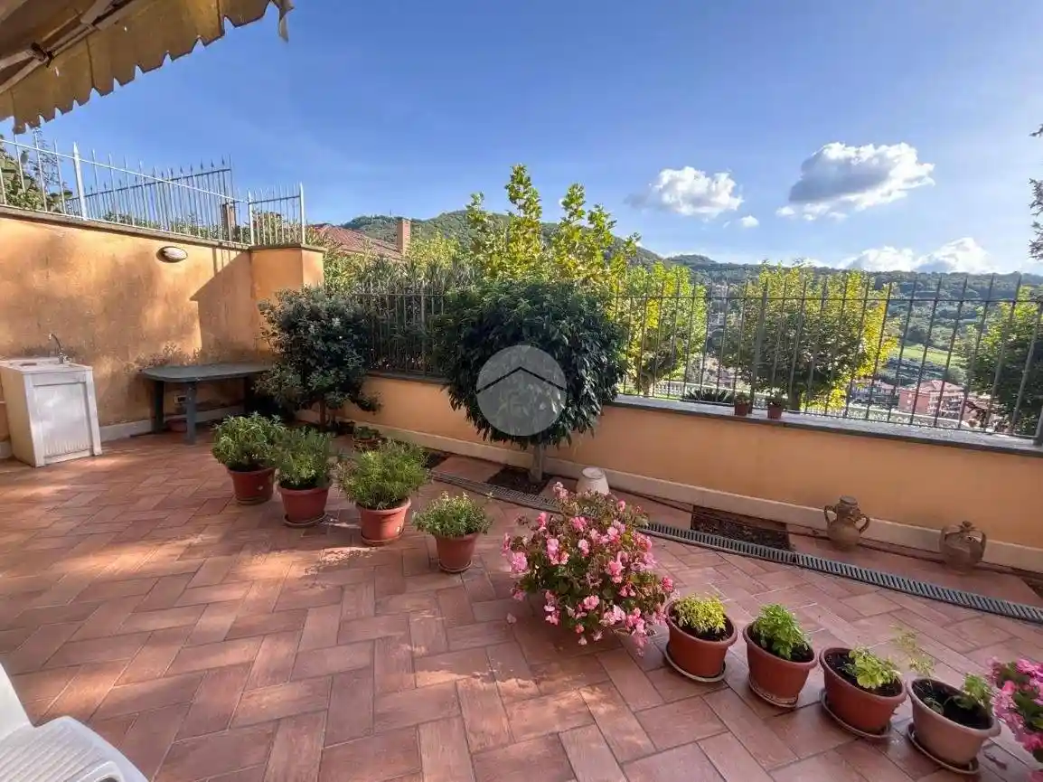 Appartamento in vendita a Monte Porzio Catone