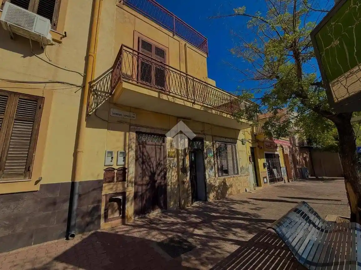 Appartamento in vendita a Palermo