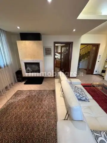 Casa indipendente in vendita a Abano Terme