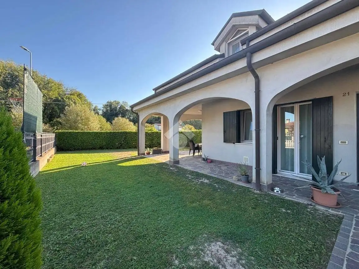 Villa in vendita a Vescovana