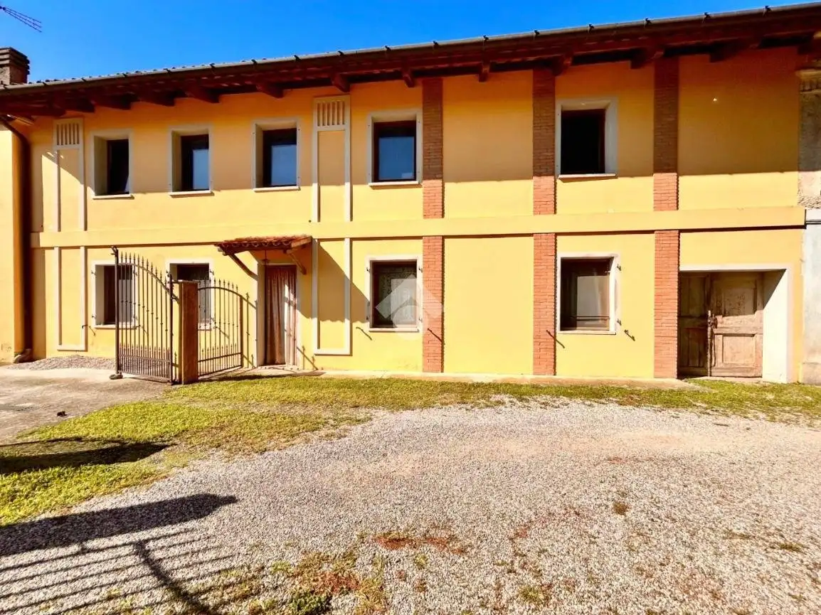 Casa indipendente in vendita a Talmassons