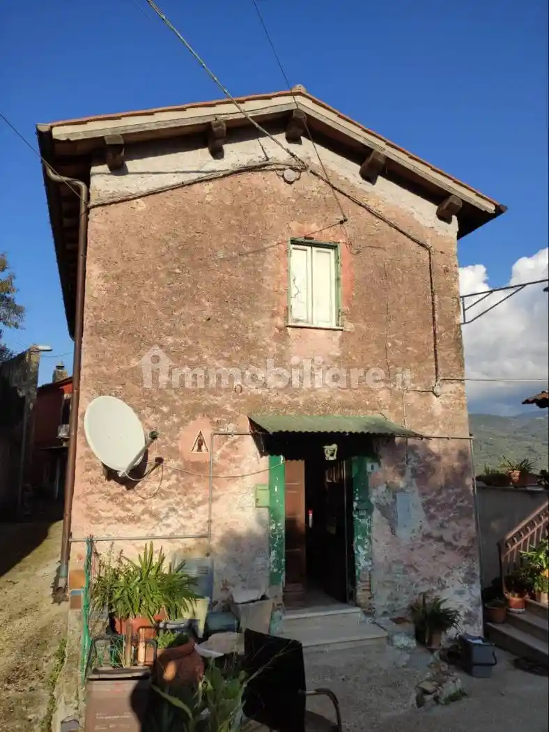 Appartamento in vendita a Montelibretti