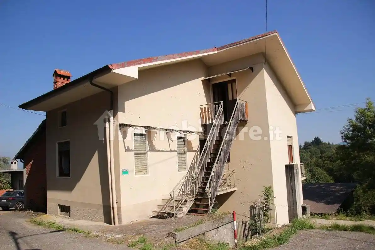 Casa indipendente in vendita a Giaveno