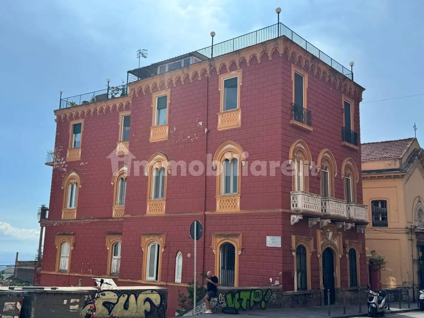 Appartamento in vendita a Napoli