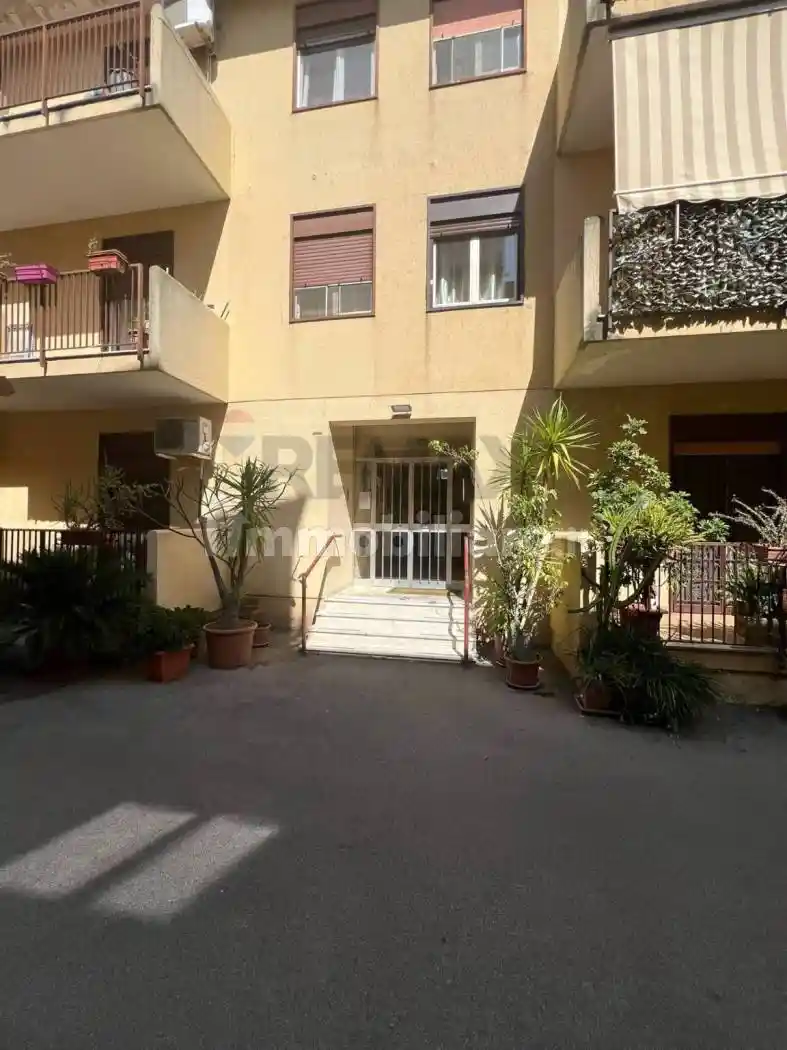 Appartamento in vendita a Palermo