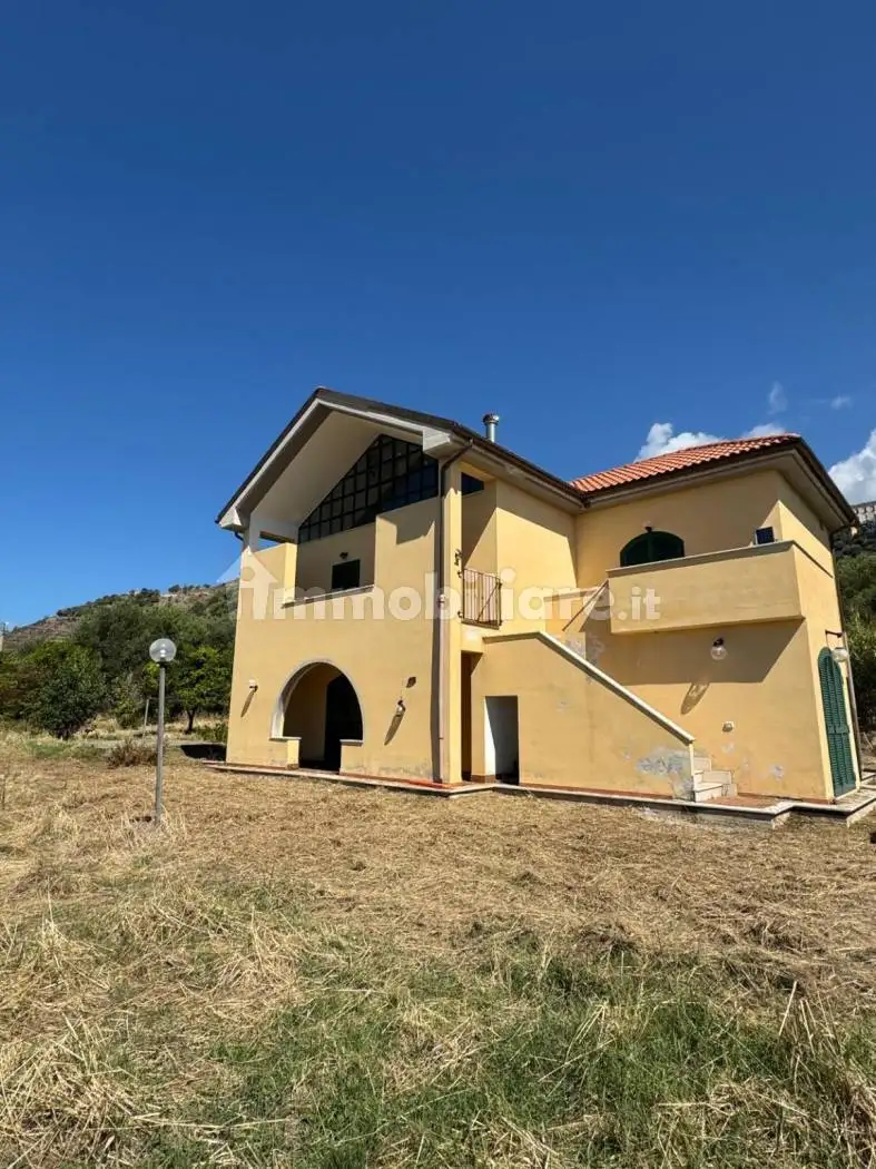 Villa in vendita a Pisciotta