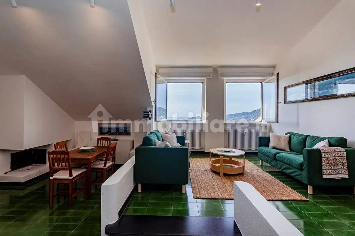 Appartamento in affitto a Rapallo