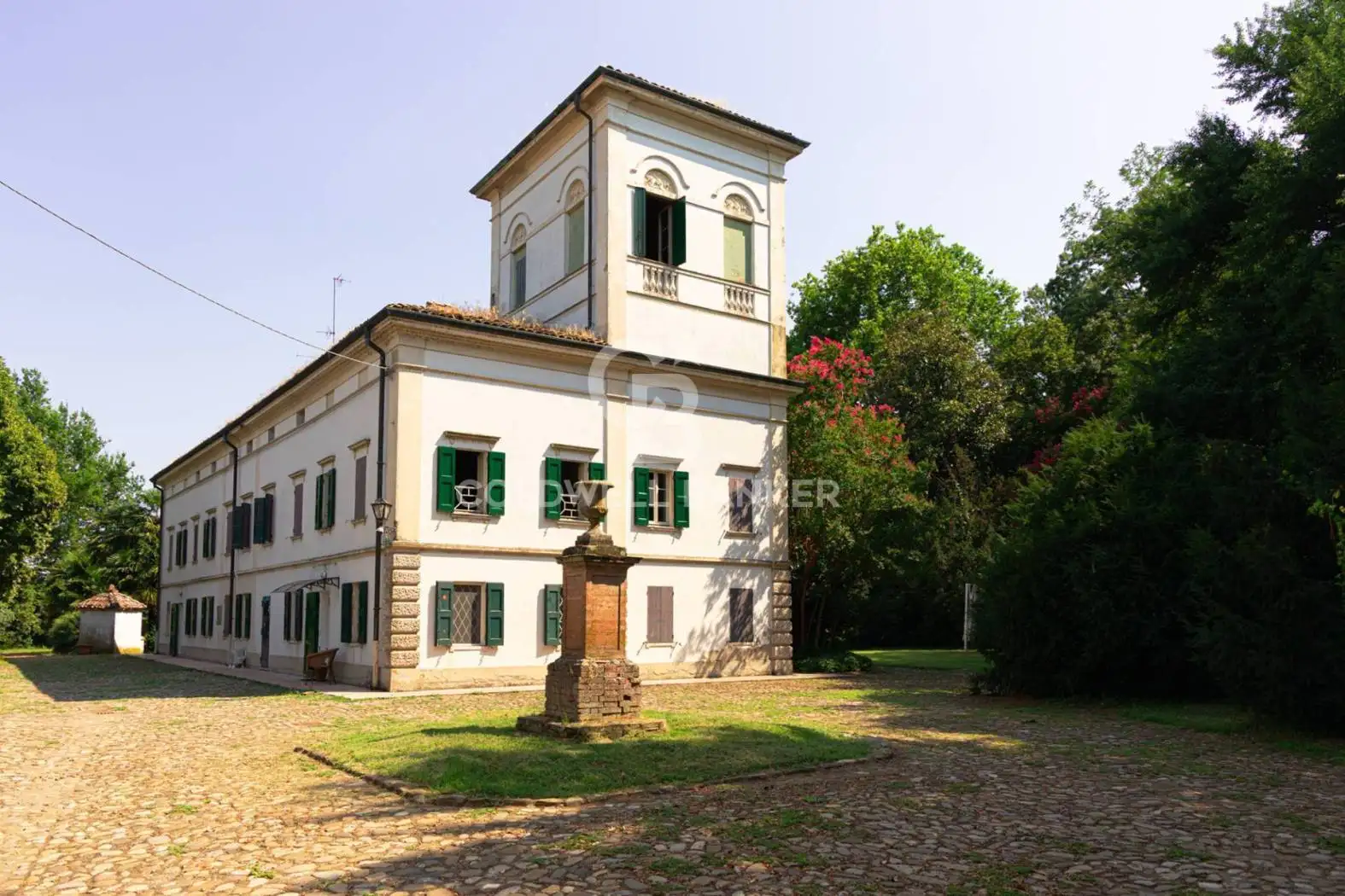 Villa in vendita a Modena