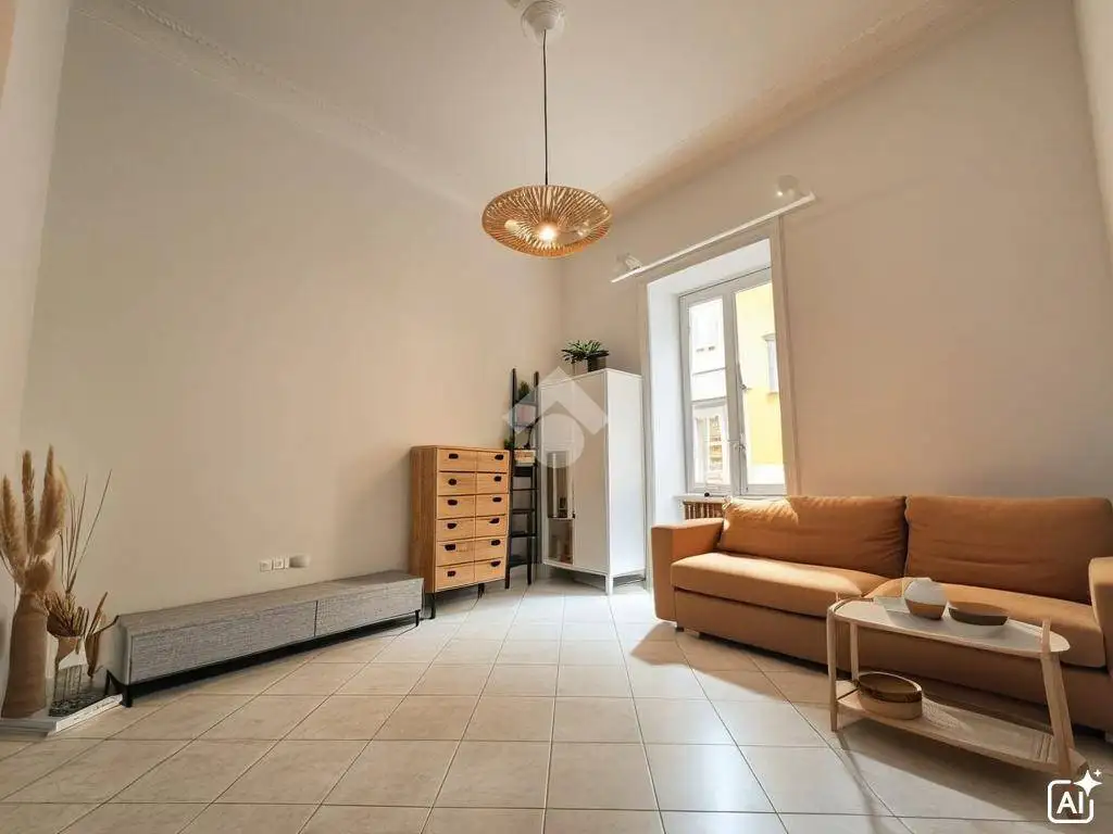 Appartamento in vendita a Napoli