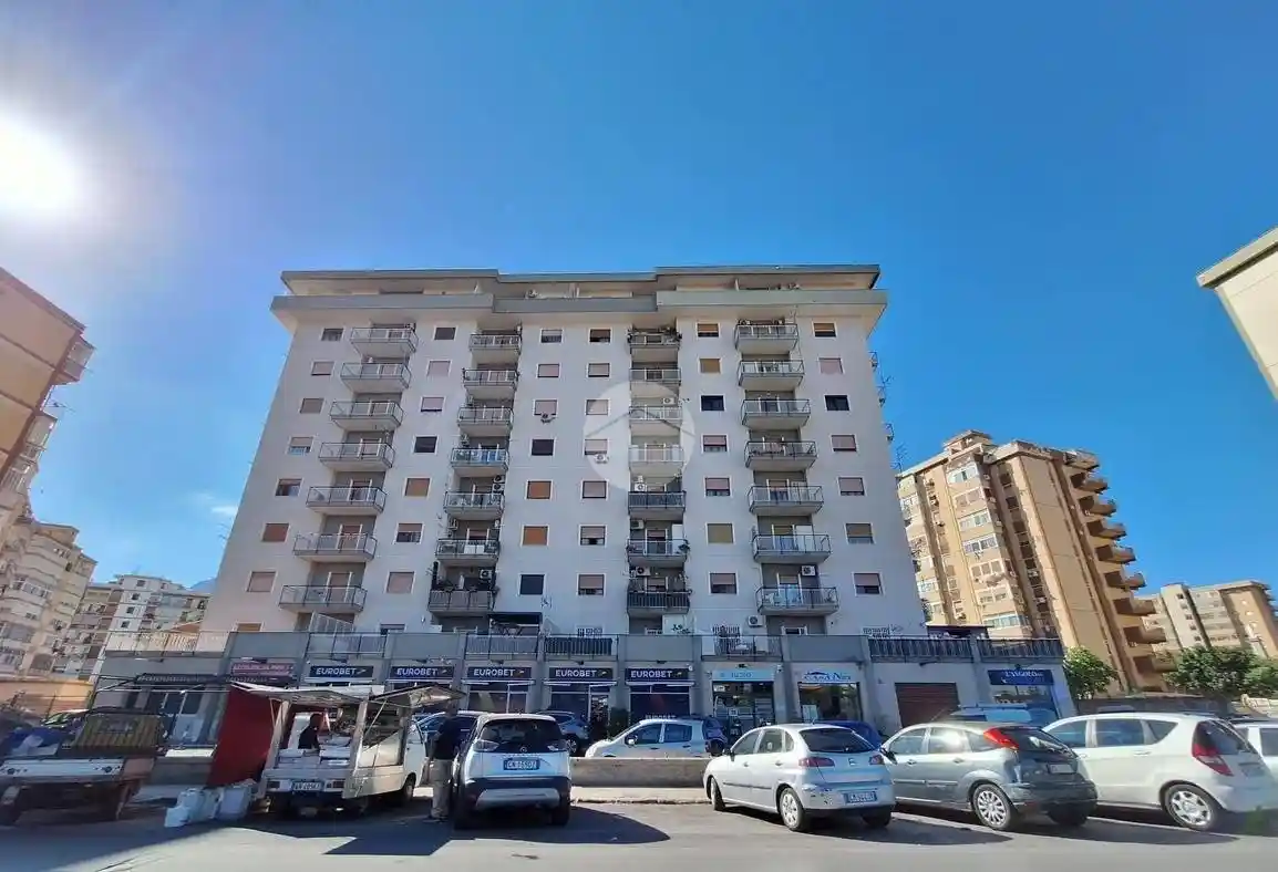 Appartamento in vendita a Palermo