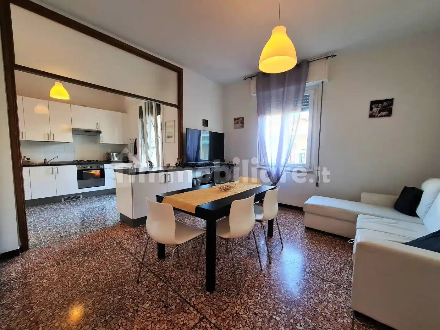 Appartamento in vendita a Albenga