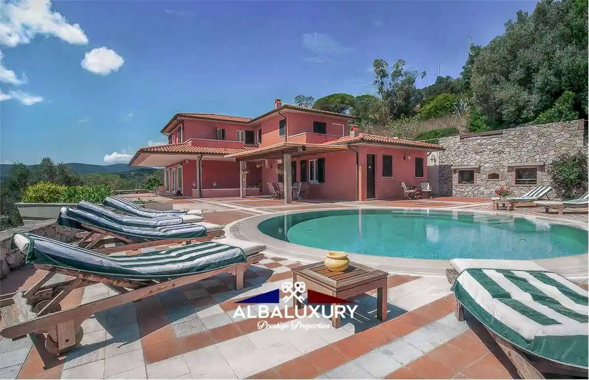 Villa in vendita a Portoferraio