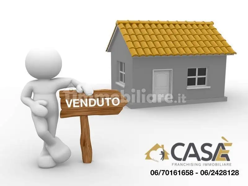 Villetta a schiera in vendita a Pomezia