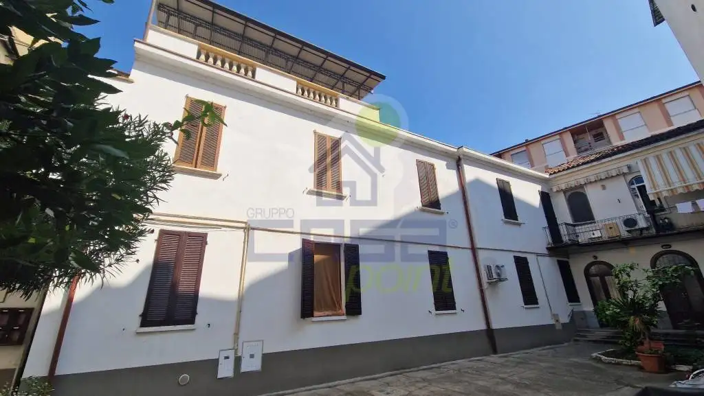 Appartamento in vendita a Cremona