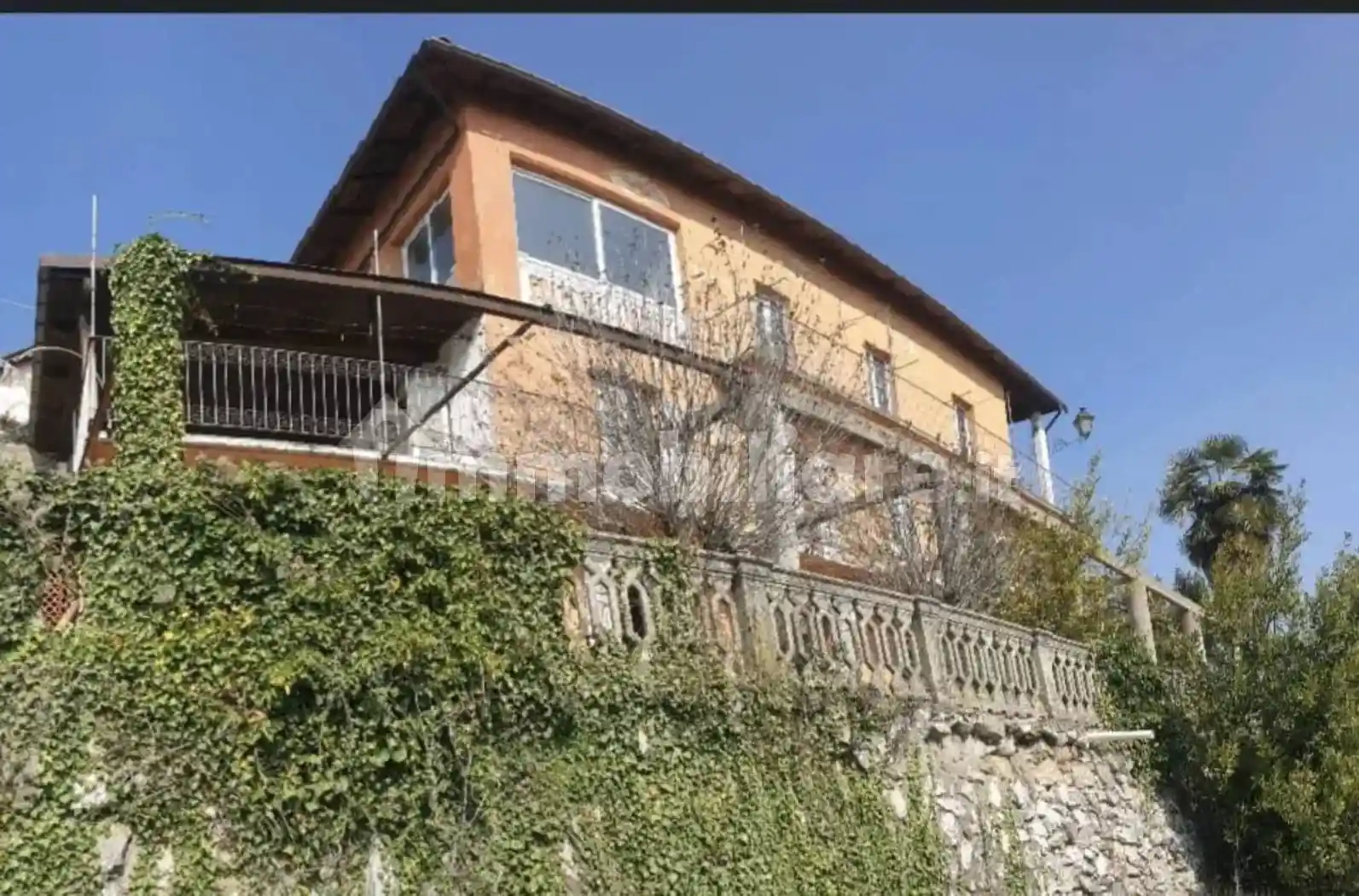 Casa indipendente in vendita a Borgo San Dalmazzo