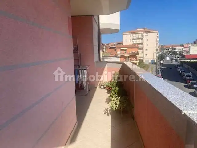 Appartamento in affitto a Albenga