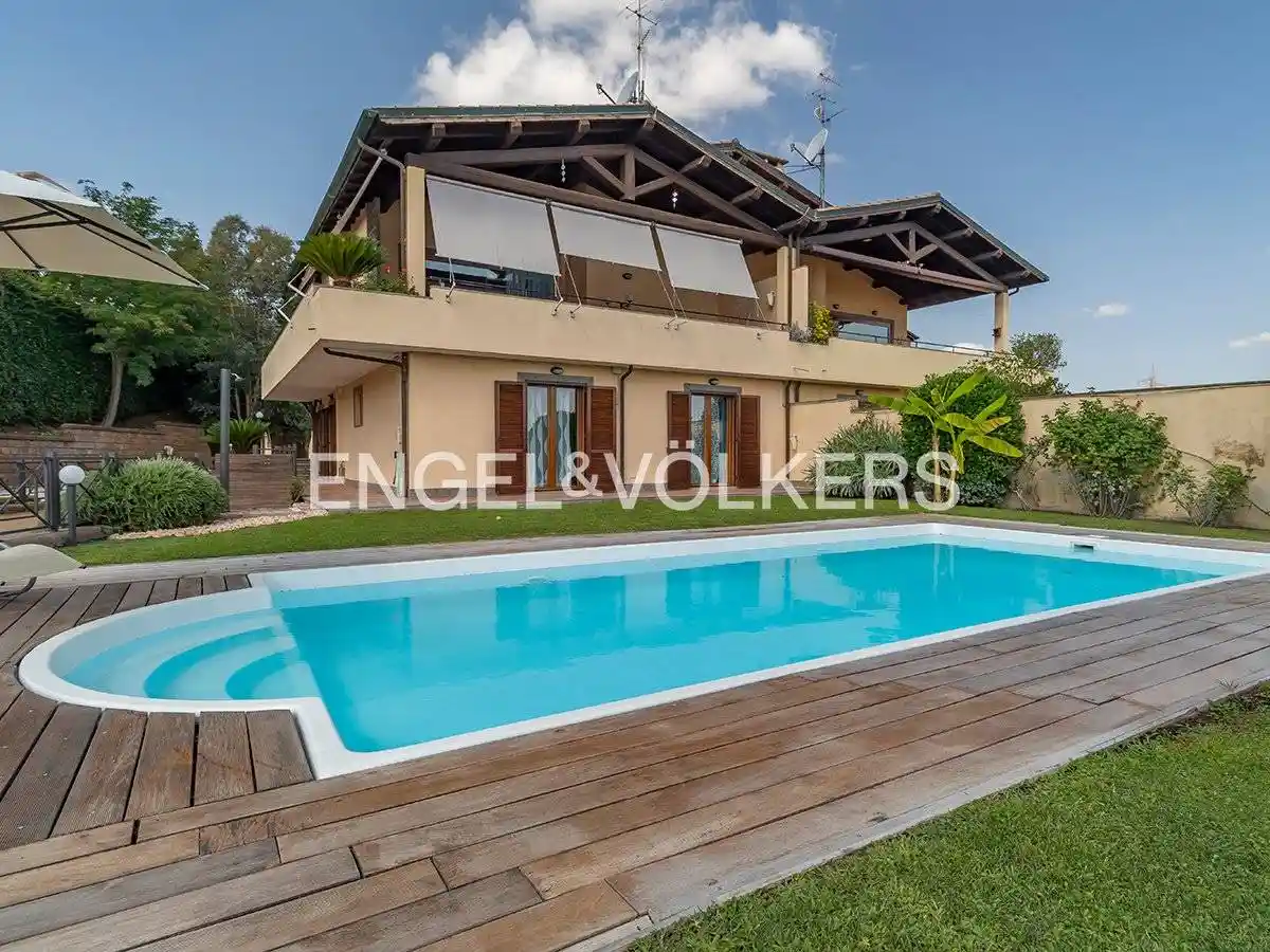 Villa in vendita a Roma