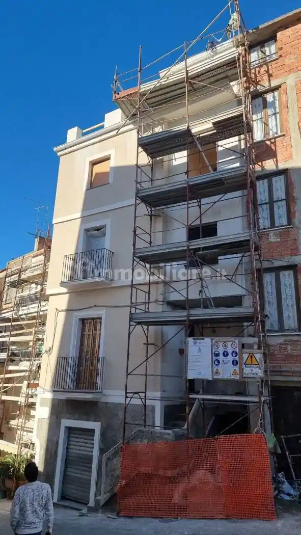 Terratetto plurifamiliare piazza Gino Iannelli 3, Centro, Cetraro - foto 4