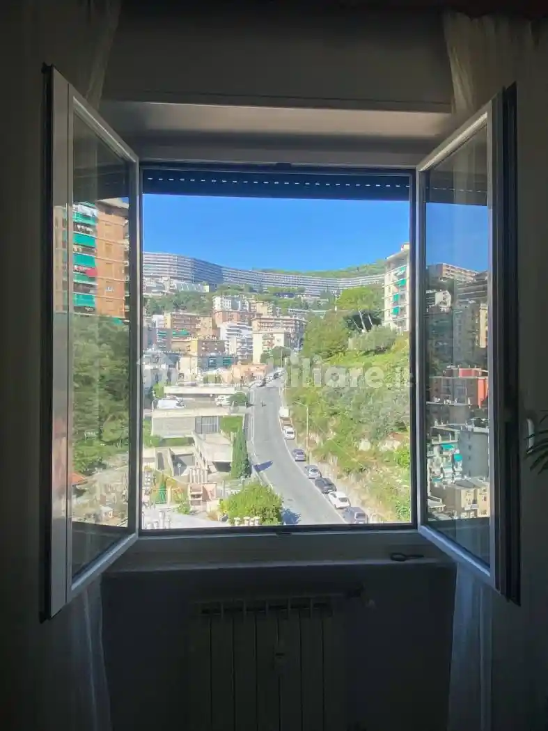Appartamento in vendita a Genova