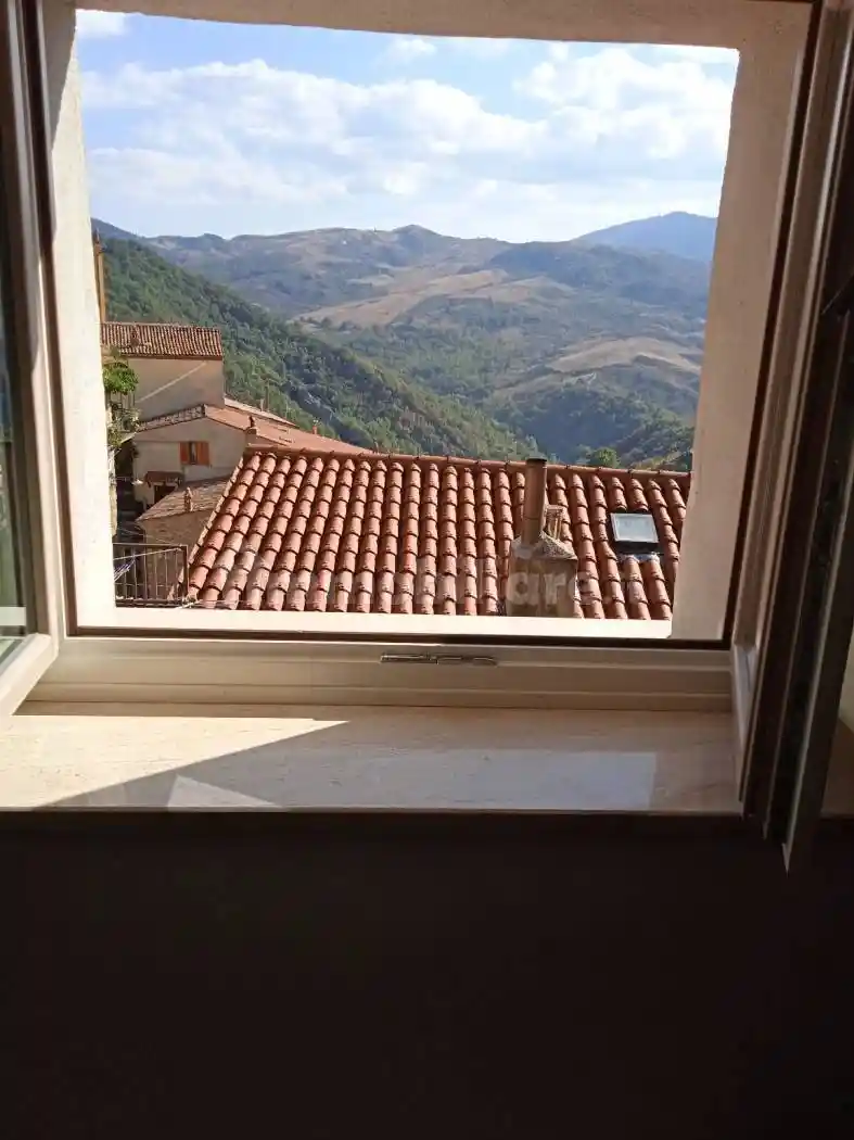 Appartamento in vendita a Castelmezzano